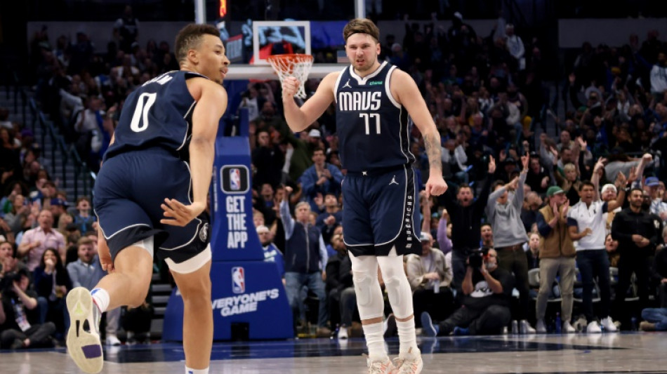 Los Mavs de Doncic bajan a la tierra a Lakers; Green expulsado de nuevo