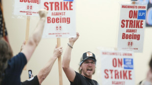 Trabalhadores da Boeing votam com ampla maioria a favor de uma greve na região de Seattle