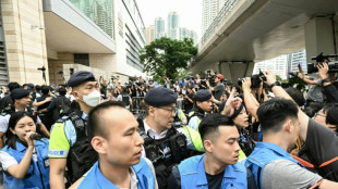 Hong Kong considera 14 réus culpados no maior julgamento contra o movimento pró-democracia