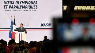 Paris-2024, Jogos sem medalha para o 'treinador' Macron