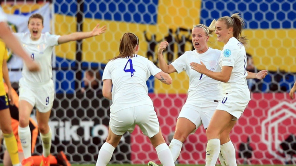 Euro féminin: l'Angleterre fait voler la Suède en éclats et jouera la finale