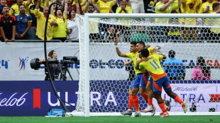 Colômbia vence Paraguai (2-1) pelo grupo do Brasil na Copa América