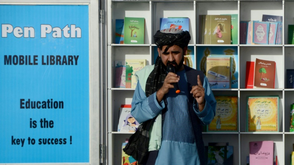 Afghanistan: arrestation du fondateur d'un réseau d'écoles ouvertes aux filles 