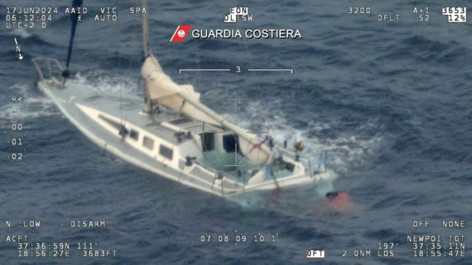 Al menos 11 migrantes muertos y decenas de desaparecidos tras dos naufragios en la costa de Italia
