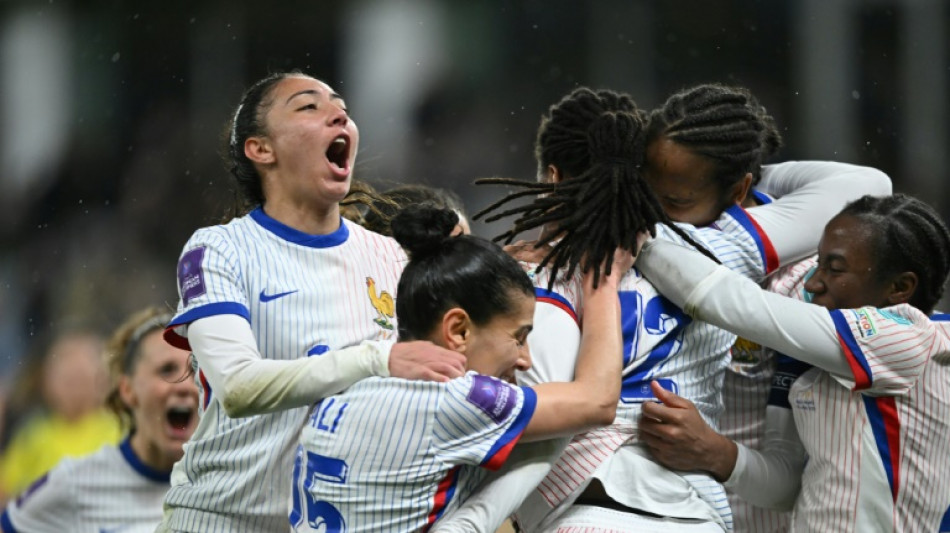 Euro-2025: les Bleues s'imposent en Suède grâce à Wendie Renard