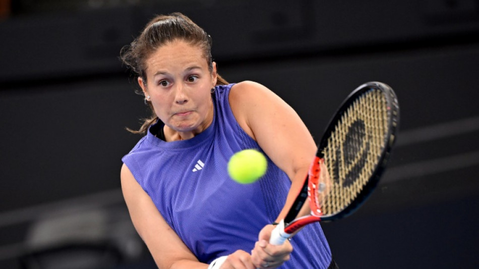 Kasatkina rolls into Adelaide second round as Vekic crashes 