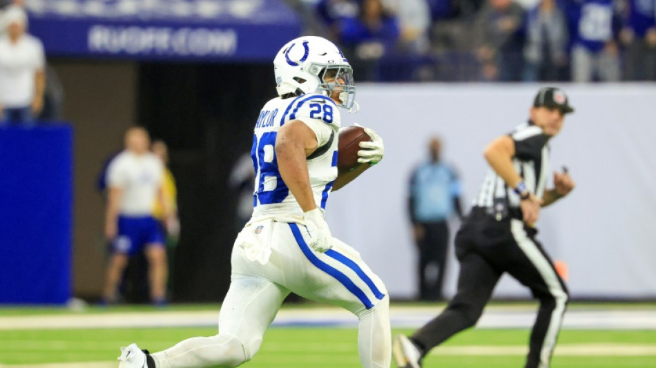 Jonathan Taylor anota tres touchdowns en el triunfo de los Colts sobre los Titans en la NFL