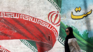 Reformist, ultraconservative in Iran presidential runoff