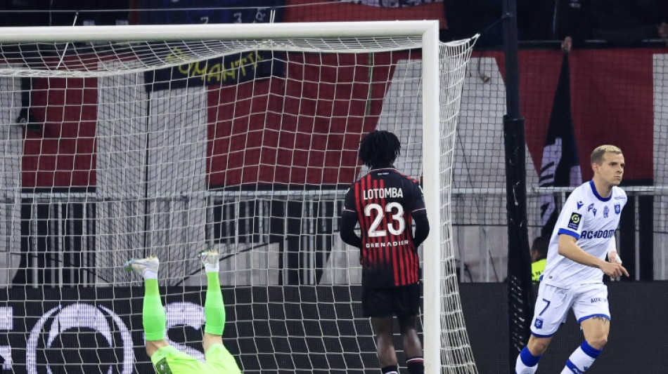 Ligue 1 : Nice, en manque de justesse, rate le coche contre Auxerre, accrocheur