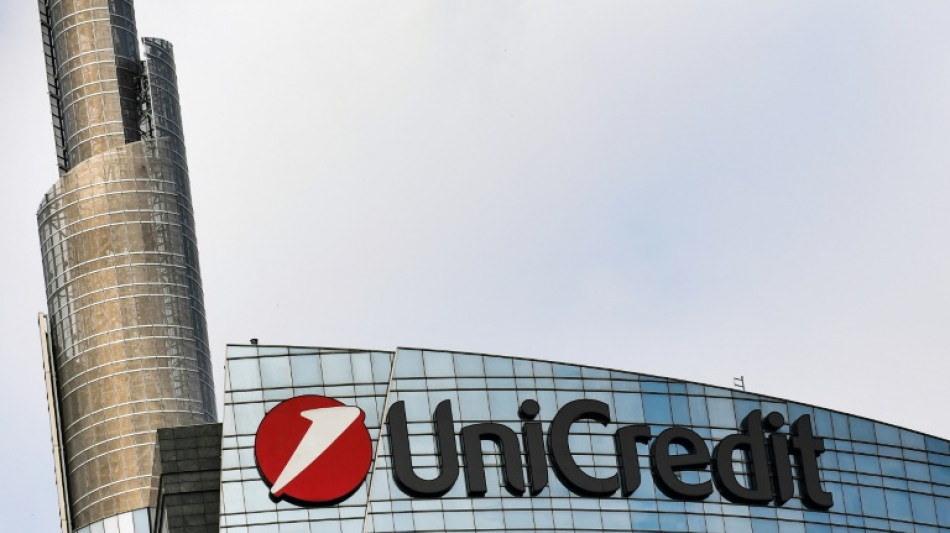 UniCredit et Commerzbank font mieux que prévu au 3e trimestre, suspense sur une possible fusion