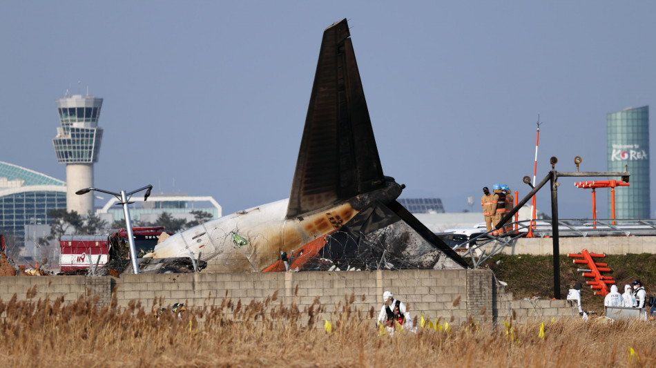 Corea Sud: bilancio morti dello schianto aereo sale a 120