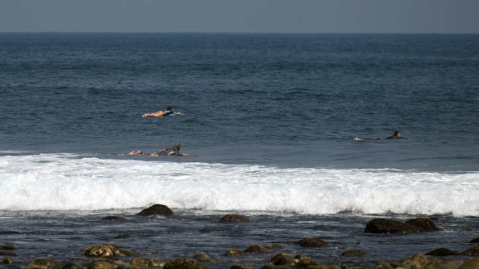 Cotação recorde do bitcoin transforma vidas em praia de El Salvador