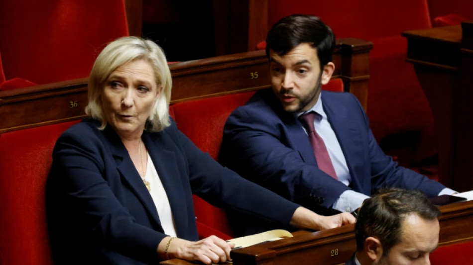 Retraites: l'abrogation façon RN en commission, la gauche en plein dilemme à l'Assemblée