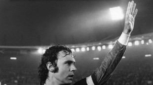 Décès de Beckenbauer: les Munichois rendent hommage à leur "Kaiser"