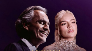 Bocelli e Karol G, il video di Vivo por Ella vola su YouTube