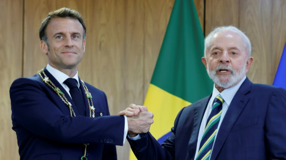 Lula e Macron sobem o tom contra Venezuela por exclusão de opositora das eleições