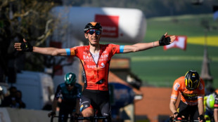 Tour de Romandie: Teuns gagne à Romont, Dennis se pare de vert