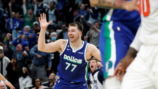 NBA: Doncic signe encore un triple-double, et Dallas domine Houston