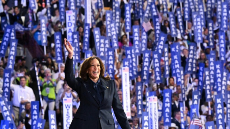 Campanha de Kamala de Harris anuncia que arrecadou US$ 540 milhões em pouco mais de um mês