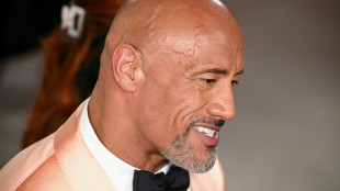 Dwayne "The Rock" Johnson pide a museo francés ajustar el color de su estatua de cera