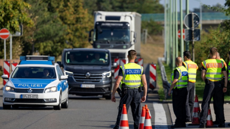 Gruppe aus Thüringen soll über hundert Menschen geschleust haben - drei Festnahmen